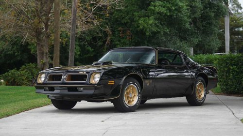 10 T-top coupes to jump on before prices spike