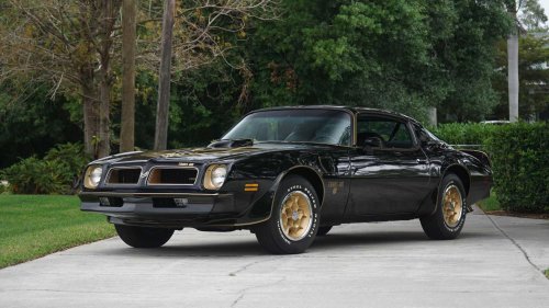 10 T-top coupes to jump on before prices spike
