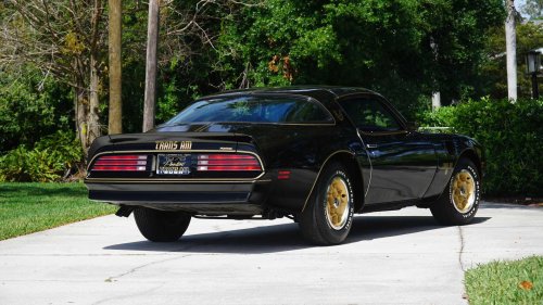 10 T-top coupes to jump on before prices spike