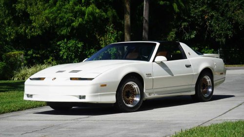 10 T-top coupes to jump on before prices spike