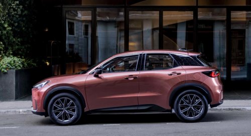 Lexus, Lexus refuerza la gama LBX 2026 con más equipamiento y una oferta que parte de 33.900 euros