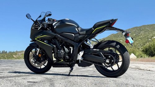 The 2026 Honda CBR650R's e-clutch is better than a quickshifter (and not just for newbies)