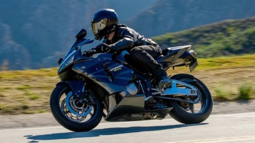 Honda, The 2026 Honda CBR650R's e-clutch is better than a quickshifter (and not just for newbies)