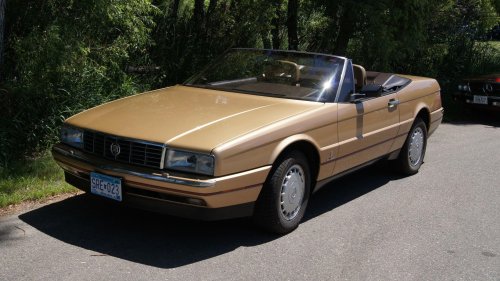 10 overhyped cars that disappointed everyone & 10 that lived up to it