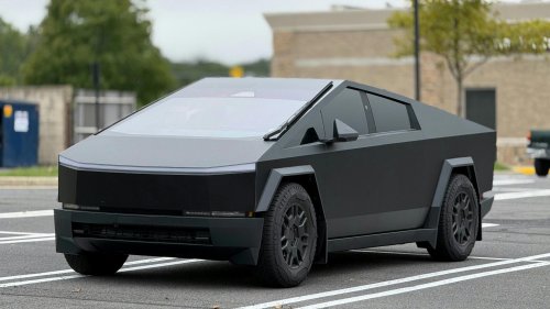 10 overhyped cars that disappointed everyone &amp; 10 that lived up to it