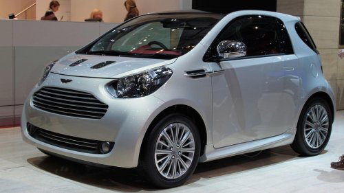 10 overhyped cars that disappointed everyone & 10 that lived up to it