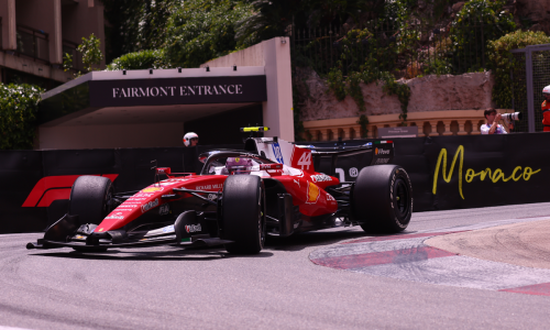 Ferrari, Mercedes, Lewis Hamilton baja de la nube a Ferrari F1 ante su salto frente a Mercedes en Mónaco: 