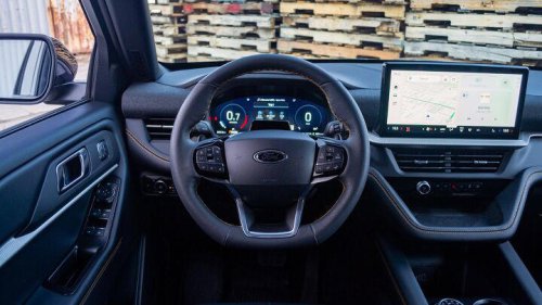 2026 GMC Acadia AT4 vs 2026 Ford Explorer Tremor comparison