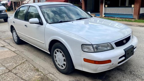 20 cars that defined suburbia in the 1990s