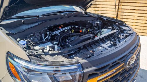 2026 GMC Acadia AT4 vs 2026 Ford Explorer Tremor comparison