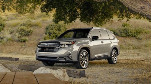 Subaru recalls 70,000 Foresters because the moonroofs could fly off