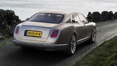 The Bentley Mulsanne is the ultimate used luxury barge bargain no one talks about
