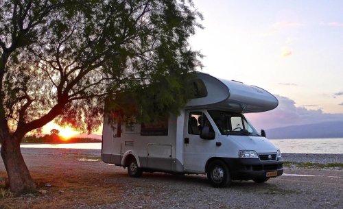 Viajar a Ibiza ya no es como antes: el nuevo control que puede dejar tu coche fuera de la isla