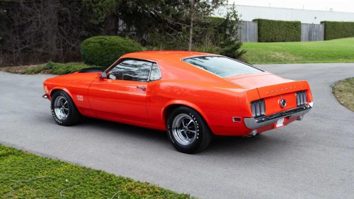 The Ford NASCAR engine muscle car fans need to know about