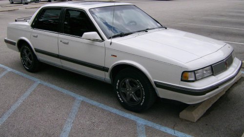 20 cars that defined suburbia in the 1990s