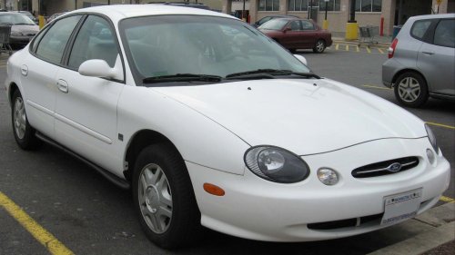 20 cars that defined suburbia in the 1990s