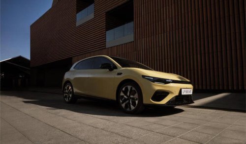 El Leapmotor B05 llega a España: un deportivo eléctrico fabricado en Zaragoza por menos de 20.000 euros