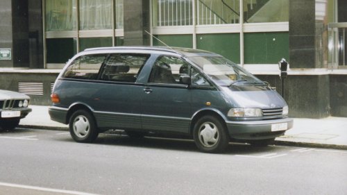 20 cars that defined suburbia in the 1990s
