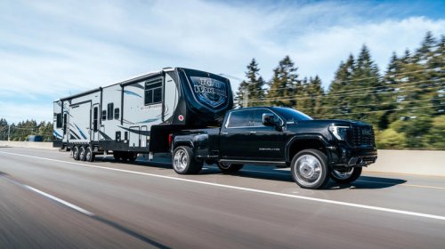 11 tips to safely tow a trailer or camper