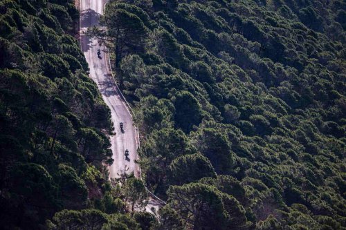 PuntApunta 2026: el evento de BMW que ha reunido casi 800 motos para recorrer parte de España en una ruta de más de 1.000 kilómetros