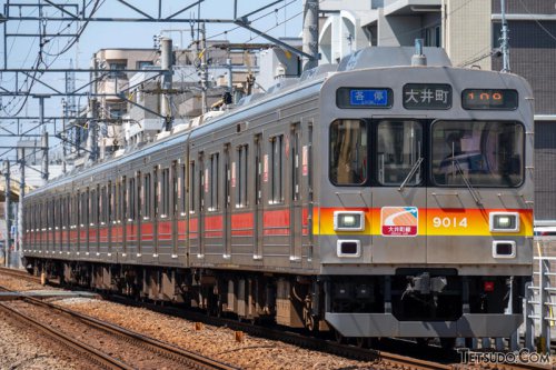 どうして銀色の電車には「デコボコ」が設けられるのか? あえての装備「コルゲート」と「ビード」とは