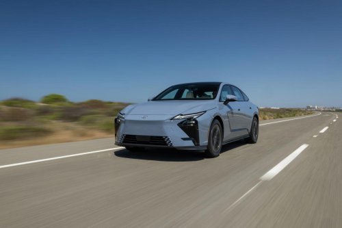 Gallery: 2026 Lexus ES 350e and ES 500e photos
