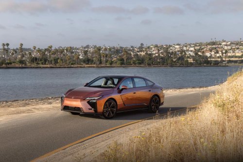 Gallery: 2026 Lexus ES 350e and ES 500e photos