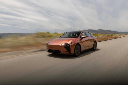Gallery: 2026 Lexus ES 350e and ES 500e photos