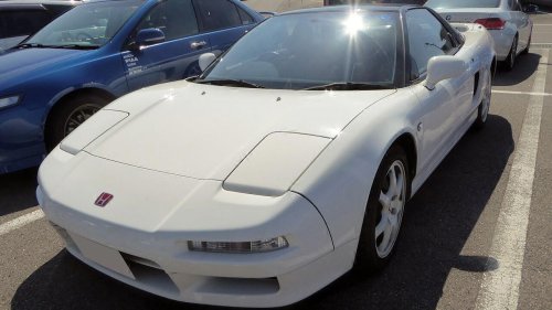 9 Japanese sports cars from the 1990s that became tuning legends