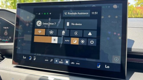 Lexus, Lexus ES, 2026 Lexus ES, whether hybrid or EV, offers accessible luxury with few drawbacks