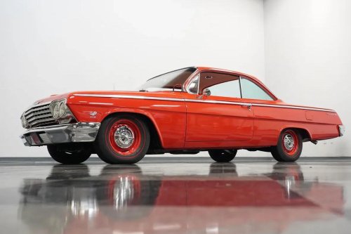 Chevrolet, The Beach Boys sang about it, Hemmings is selling it: Snag the ultimate 1962 Chevrolet 409 bubbletop before it’s gone