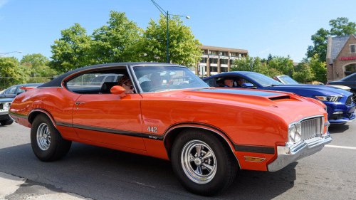 9 classic muscle cars with more power than a modern Supra