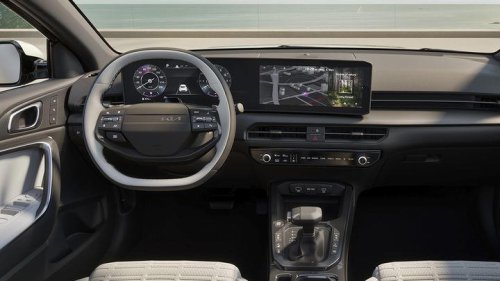 KIA renueva el XCeed con más tecnología y una ausencia en sus motores por culpa de los eléctricos