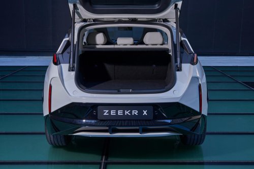Al volante del Zeekr X: el dragón chino más temido en Europa
