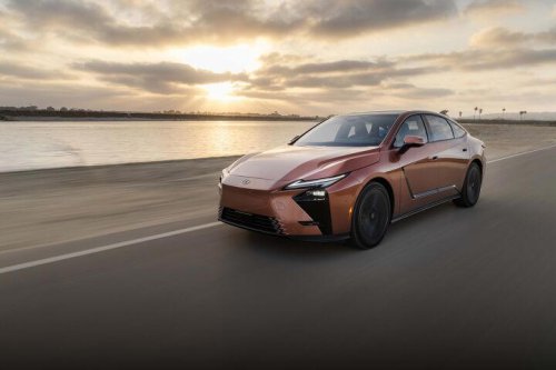 2026 Lexus ES first drive review: Comfort two ways