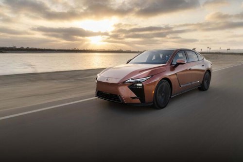 2026 Lexus ES first drive review: Comfort two ways