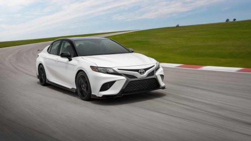 BMW, BMW M5, Toyota, Toyota Camry, Why used BMW M5 F10s now cost less than a loaded Toyota Camry