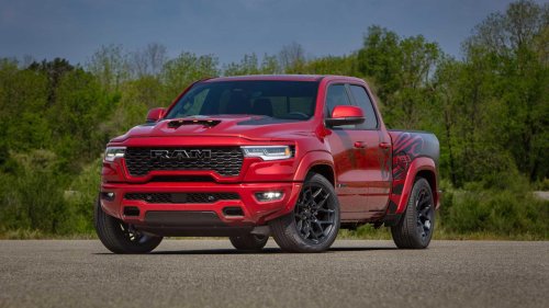 How the Ram Rumble Bee SRT compares to the OG V10-powered performance pickup truck