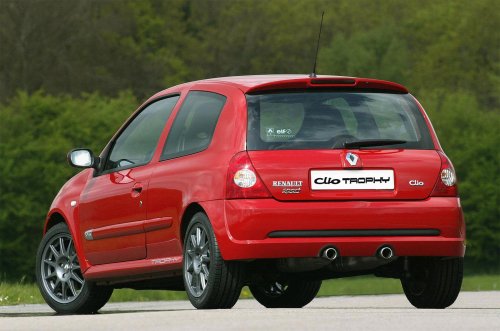 25 of Renault’s greatest performance hits