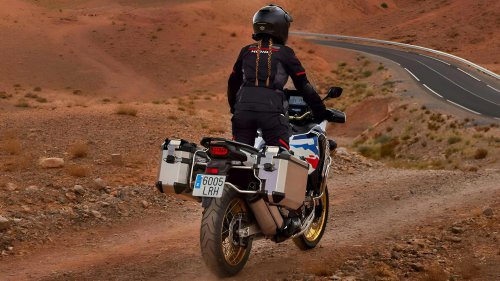 The most luxurious BMW R 1300 GS Japanese alternative in 2026