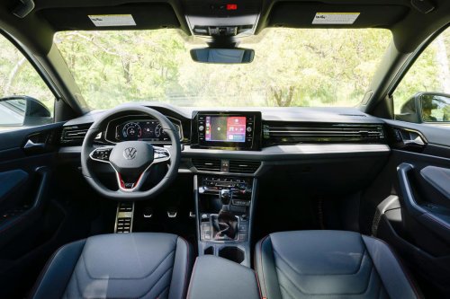 Volkswagen, Volkswagen’s last stick shift is on borrowed time