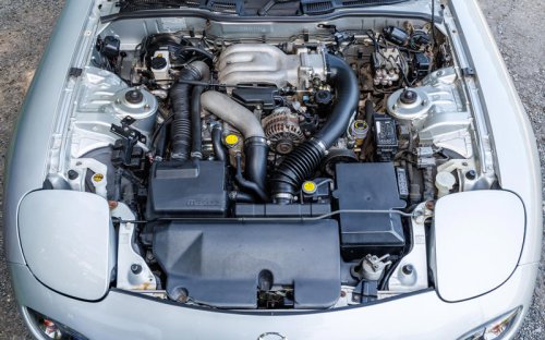 復活したマツダ「RX-7」 世界が称賛したスポーティなシルエットと気持ち昂る走りを、今一度全身で味わってみた