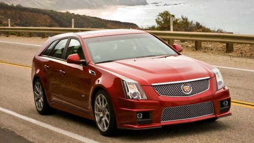 The forgotten luxury station wagon with a manual transmission and V8 power