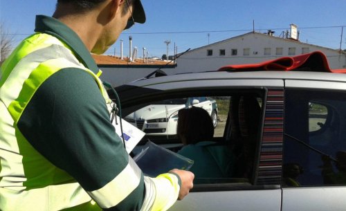 Multas invisibles: ¿te pueden sancionar si la pintura de la carretera está borrada?