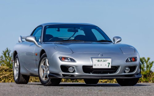 復活したマツダ「RX-7」 世界が称賛したスポーティなシルエットと気持ち昂る走りを、今一度全身で味わってみた