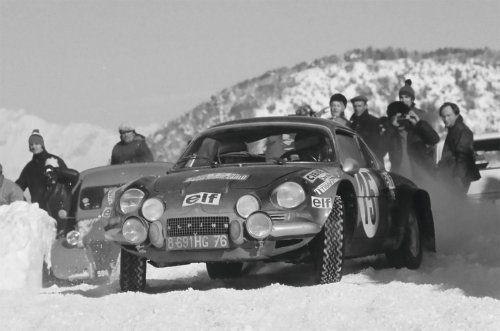 25 de los mejores coches de altas prestaciones de Renault