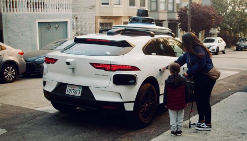 Wayward Waymos remind us driverless cars are still far from perfect