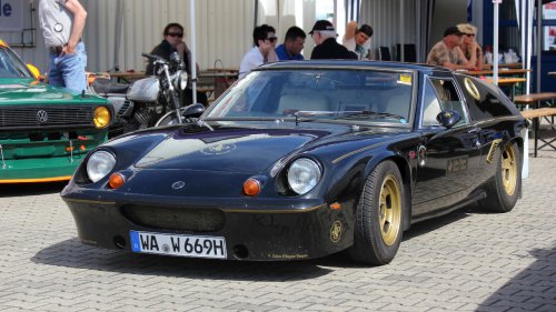 7 cars that proved lightweight performance still worked