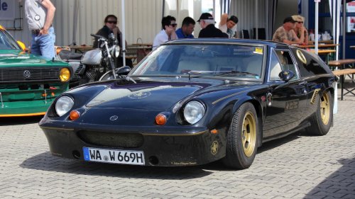 7 cars that proved lightweight performance still worked