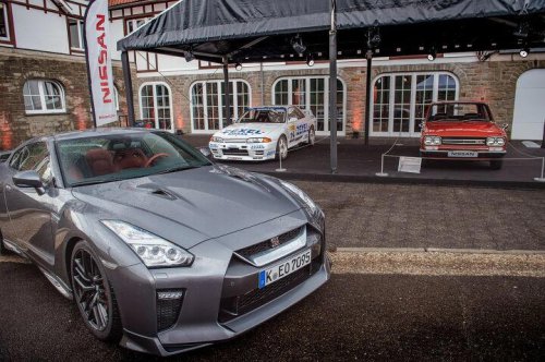 Top 10 cars with crazy fanboy followings